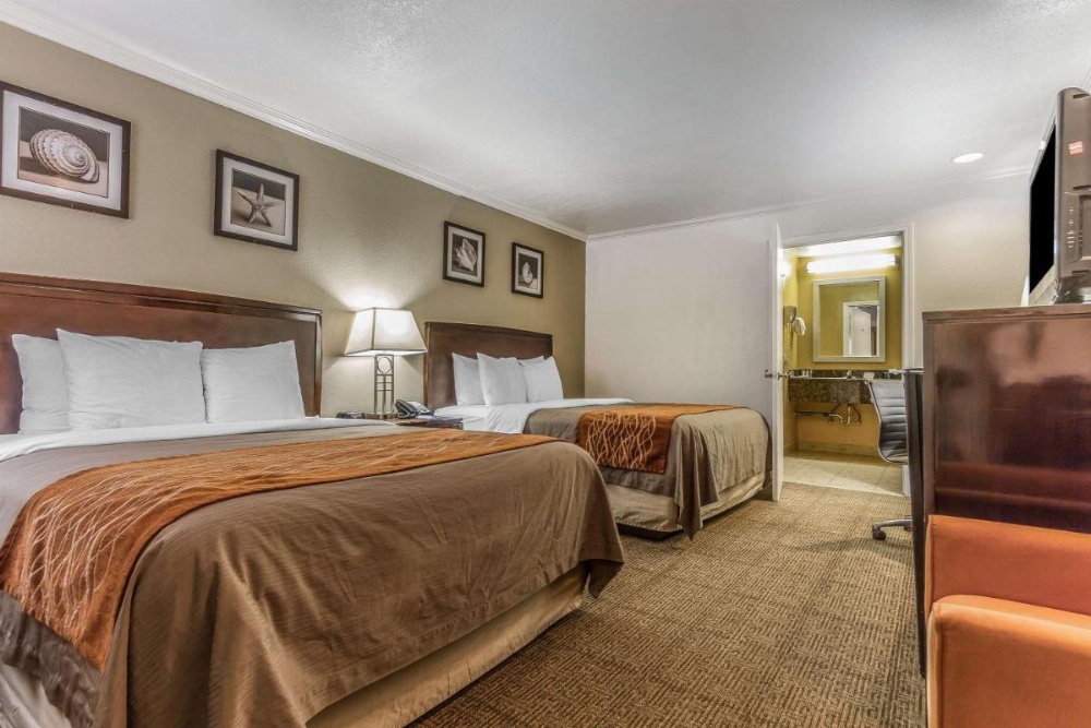 Comfort Inn Santa Cruz Image 7